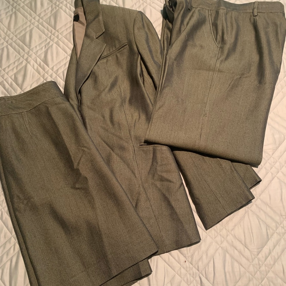 Calvin Klein Collection Italian Made Three Piece Suit